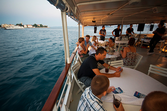 Cruisin’ & Clubbin’ (foto:Saša Čuka) Cruisin’ & Clubbin’ (foto:Saša Čuka)