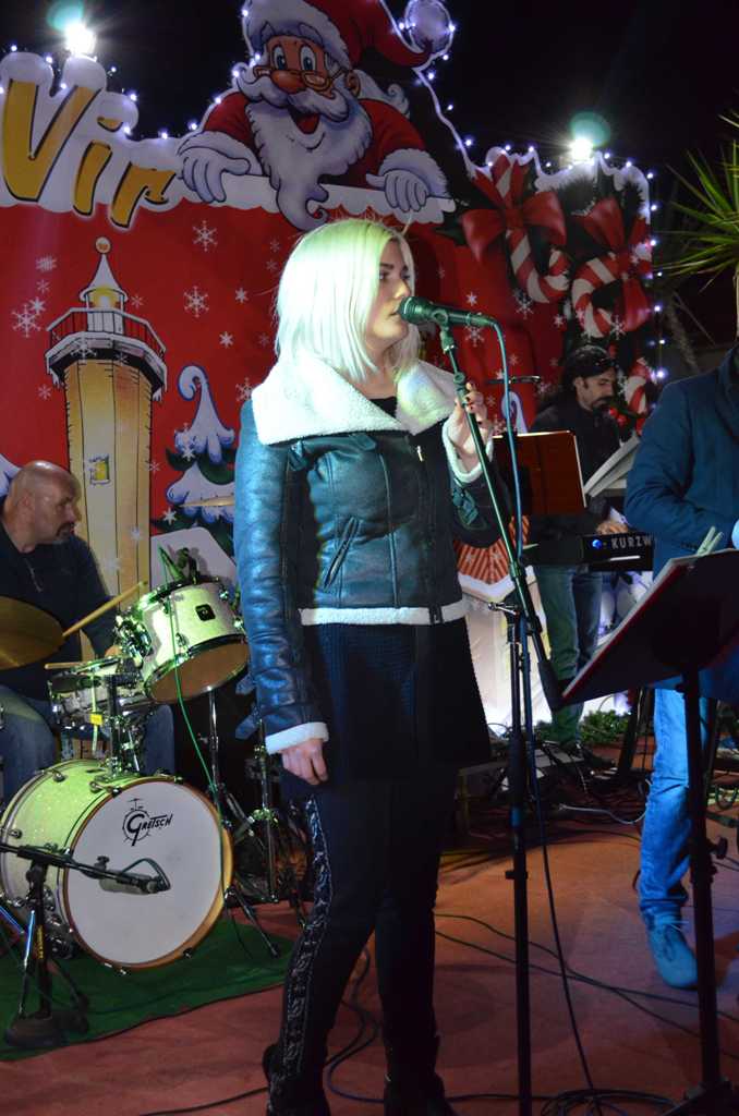 Vir: Druženje virske djece sa Svetim Nikolom Vir: Druženje virske djece sa Svetim Nikolom