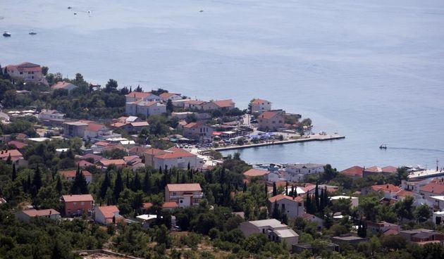 Pogled na Starigrad s Velebita. Photo: Zeljko Mrsic/PIXSELL