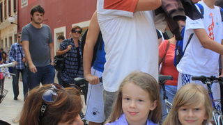 Narodni trg: Humanitarna akcija “Karta života” za malenu Stephanie, foto: Mladen Malik Narodni trg: Humanitarna akcija “Karta života” za malenu Stephanie, foto: Mladen Malik