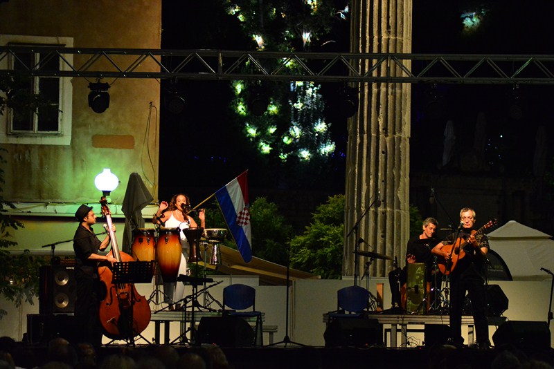 20. zadarsko kazalisno ljeto, noa, love medicine