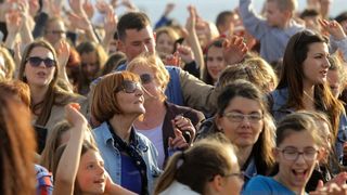 Pozdrav suncu: Snimanje spota uz “Happy” Pharrella Williamsa, Foto: Filip Brala/PIXSELL Pozdrav suncu: Snimanje spota uz “Happy” Pharrella Williamsa, Foto: Filip Brala/PIXSELL