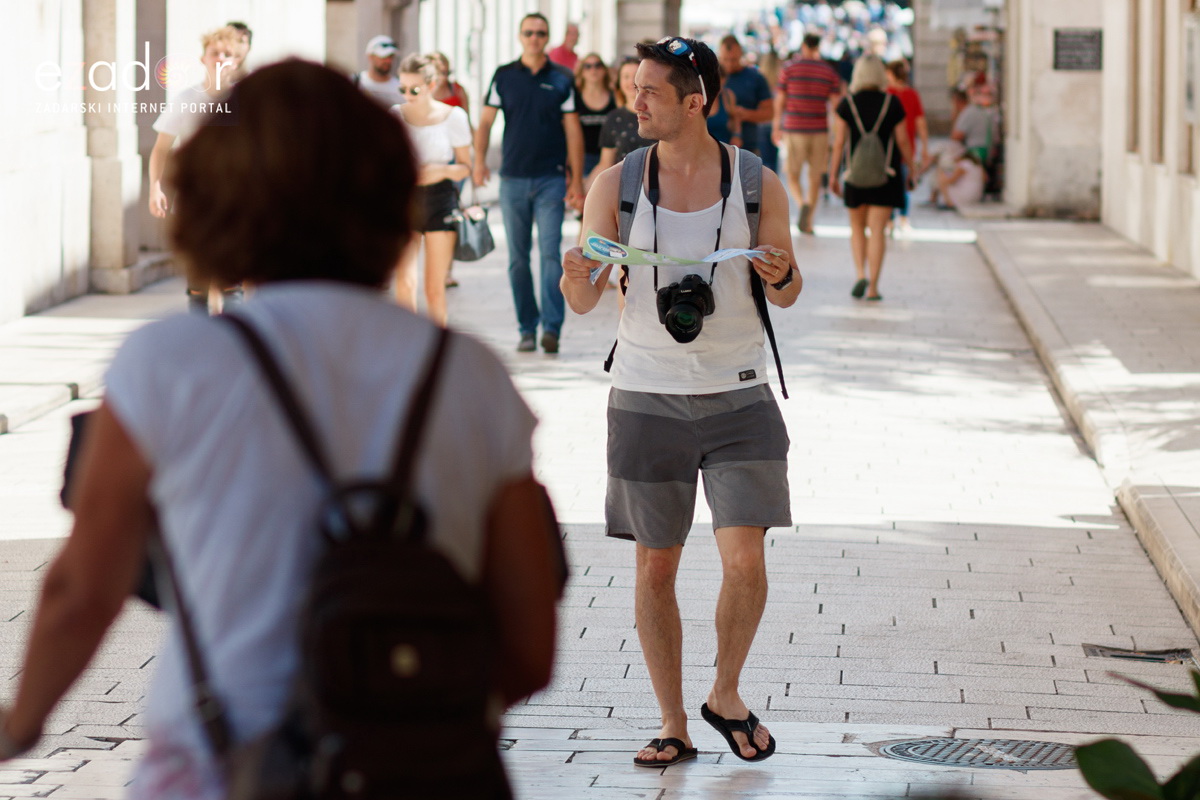Đir po gradu, ponedjeljak 24. lipnja 2019. Đir po gradu, ponedjeljak 24. lipnja 2019.