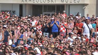 Tisuće Zadrana na Forumu navijalo za Vatrene u finalu Svjetskog prvenstva Tisuće Zadrana na Forumu navijalo za Vatrene u finalu Svjetskog prvenstva