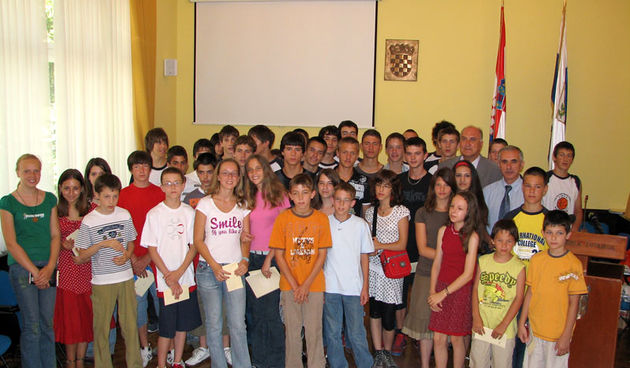 Image 1206323 (auto)