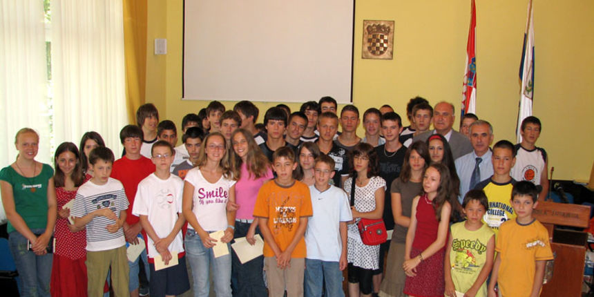 Image 1206323 (auto)