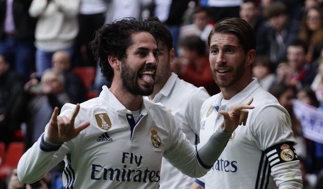 Isco, proslava pogotka na znakovnom jeziku