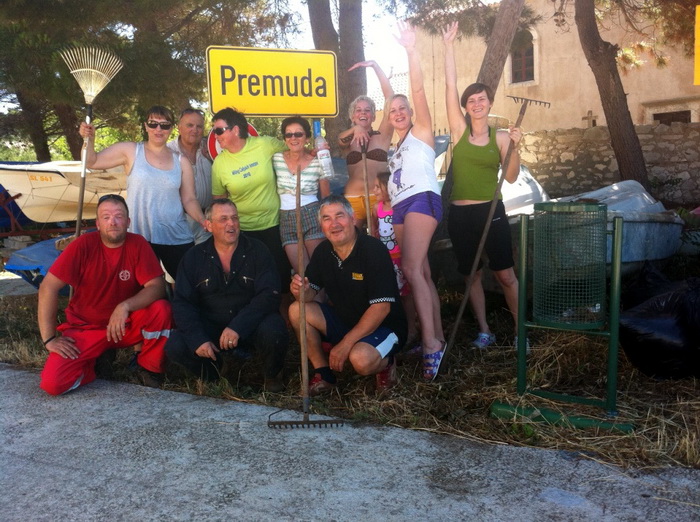 Premuda: Akcija čišćenja plaže “Zad crikve”, Foto: Ivana, Eva, Mia i Lea