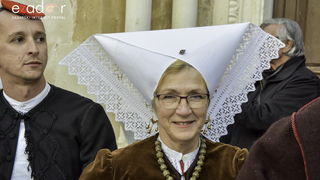 Paški zimski karneval 2018: Karnevalska povorka prošla ulicama grada do Pijace