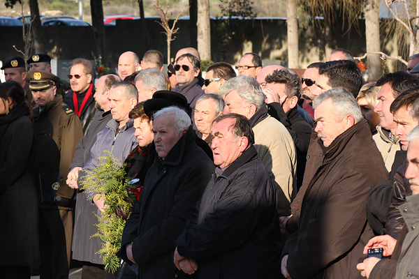 Image 1040193 (auto)