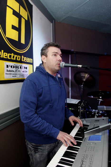 Electro Team (E.T.) u City Clubu Forum 27. studenog 2010., Foto: Lucija Juravic Electro Team (E.T.) u City Clubu Forum 27. studenog 2010., Foto: Lucija Juravic