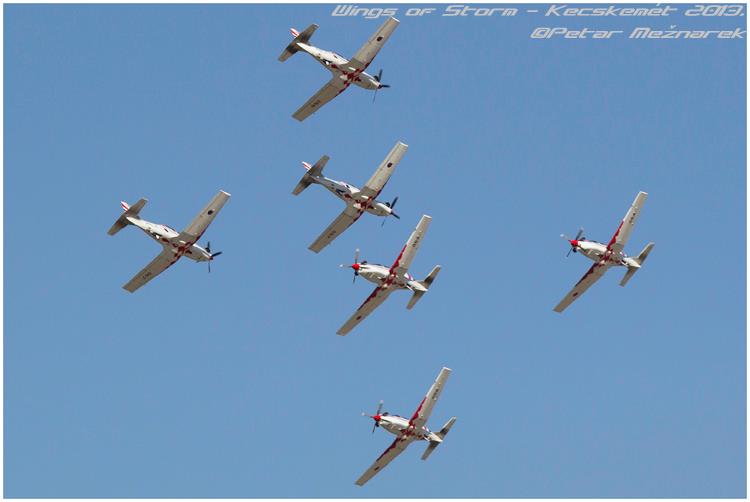 Međunarodni aeromiting u mađarskom Kecskemetu, 3. kolovoza, Krila Oluje, foto: Petar Mežnarek Međunarodni aeromiting u mađarskom Kecskemetu, 3. kolovoza, Krila Oluje, foto: Petar Mežnarek
