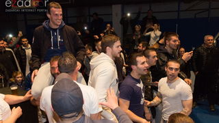 Humanitarno gledanje utakmice Zadar-Cibona (85-84) u Jazinama Humanitarno gledanje utakmice Zadar-Cibona (85-84) u Jazinama