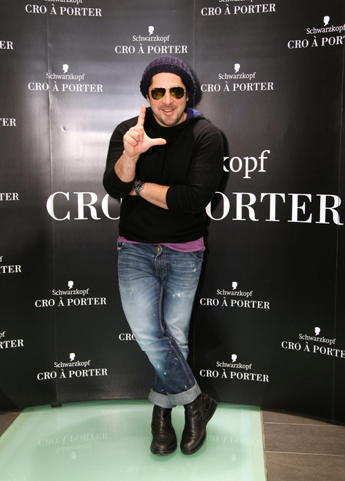 Cro a Porter casting