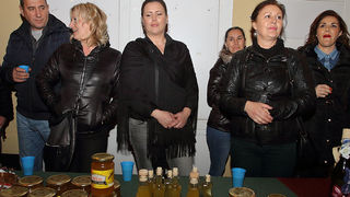 Bibinje: Božićni sajam na Trgu Franje Tuđmana Bibinje: Božićni sajam na Trgu Franje Tuđmana