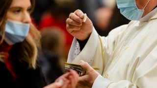 Polnoćka u katedrali svete Stošije