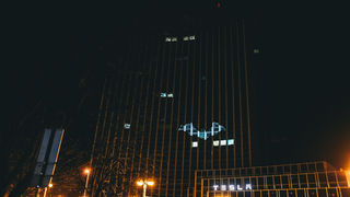 Pogledajte kako je sinoć Zagreb postao Gotham City Pogledajte kako je sinoć Zagreb postao Gotham City