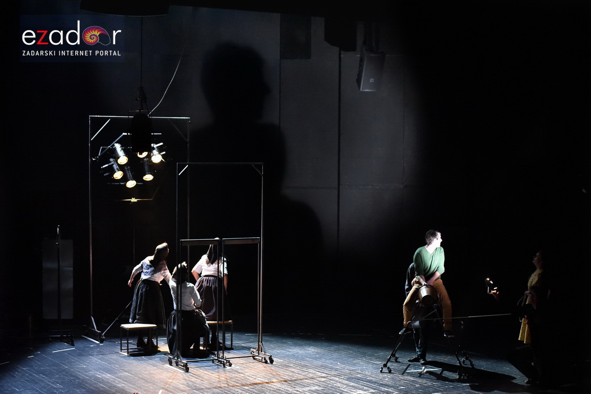 Premijera predstave “Nikome pravo” u Kazalištu lutaka Zadar Premijera predstave “Nikome pravo” u Kazalištu lutaka Zadar