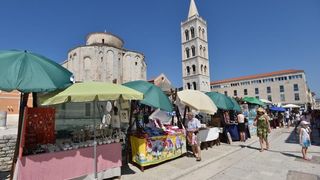Sajam “Proizvodi hrvatskog sela” na zadarskom Forumu. Foto: Dino Stanin/PIXSELL