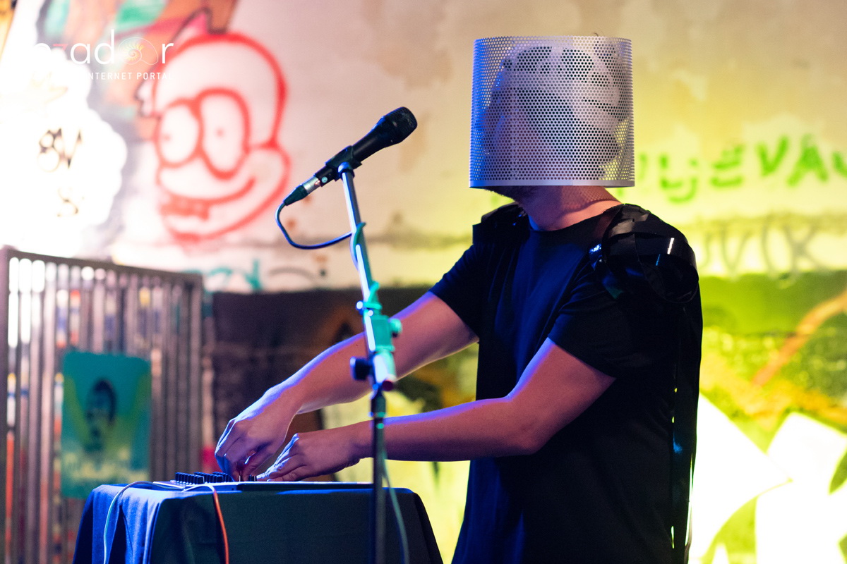 KvartArt 2018.: Art buvljak & koncert Nipplepeoplea