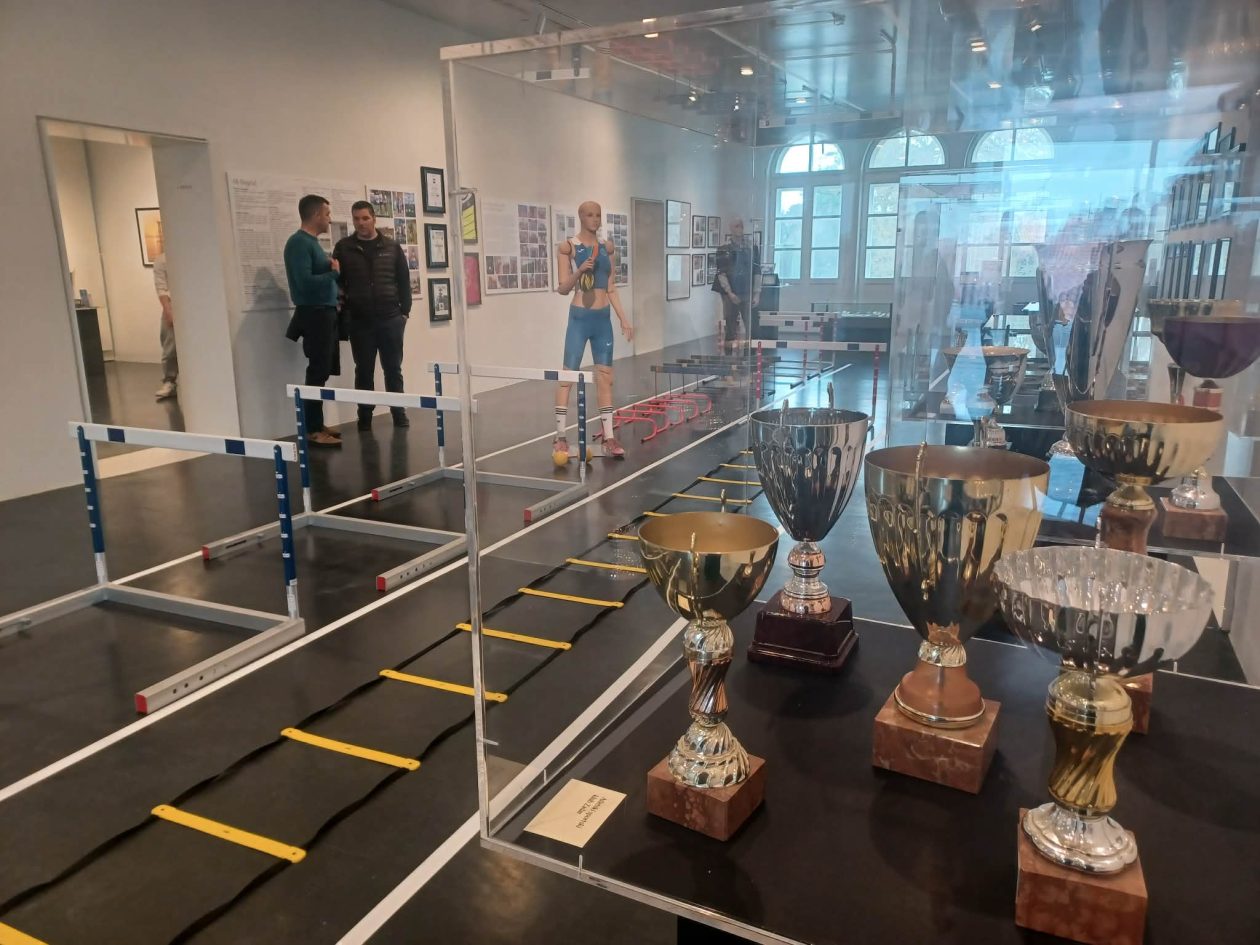 Zadarska atletika, plivanje, vaterpolo i skokovi u vodu iznjedrili su niz istaknutih sportašica i sportaša