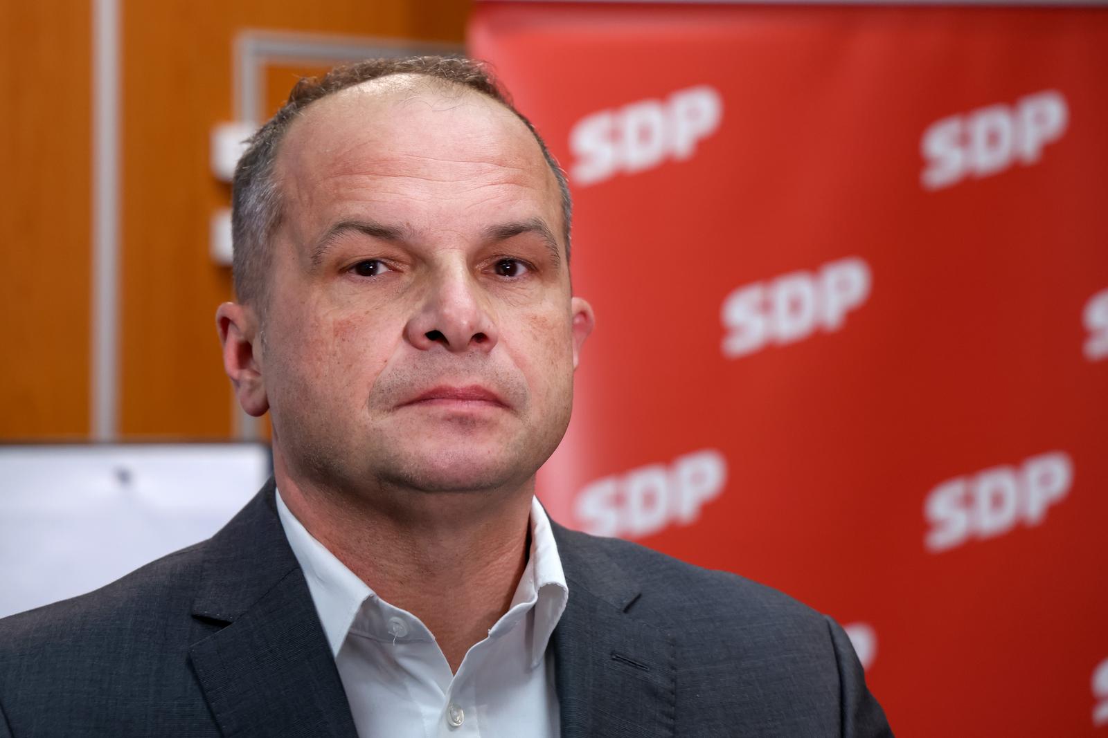 SDP održao konferenciju za medije: “Koruptivni proračun i aktualna politicka situacija”