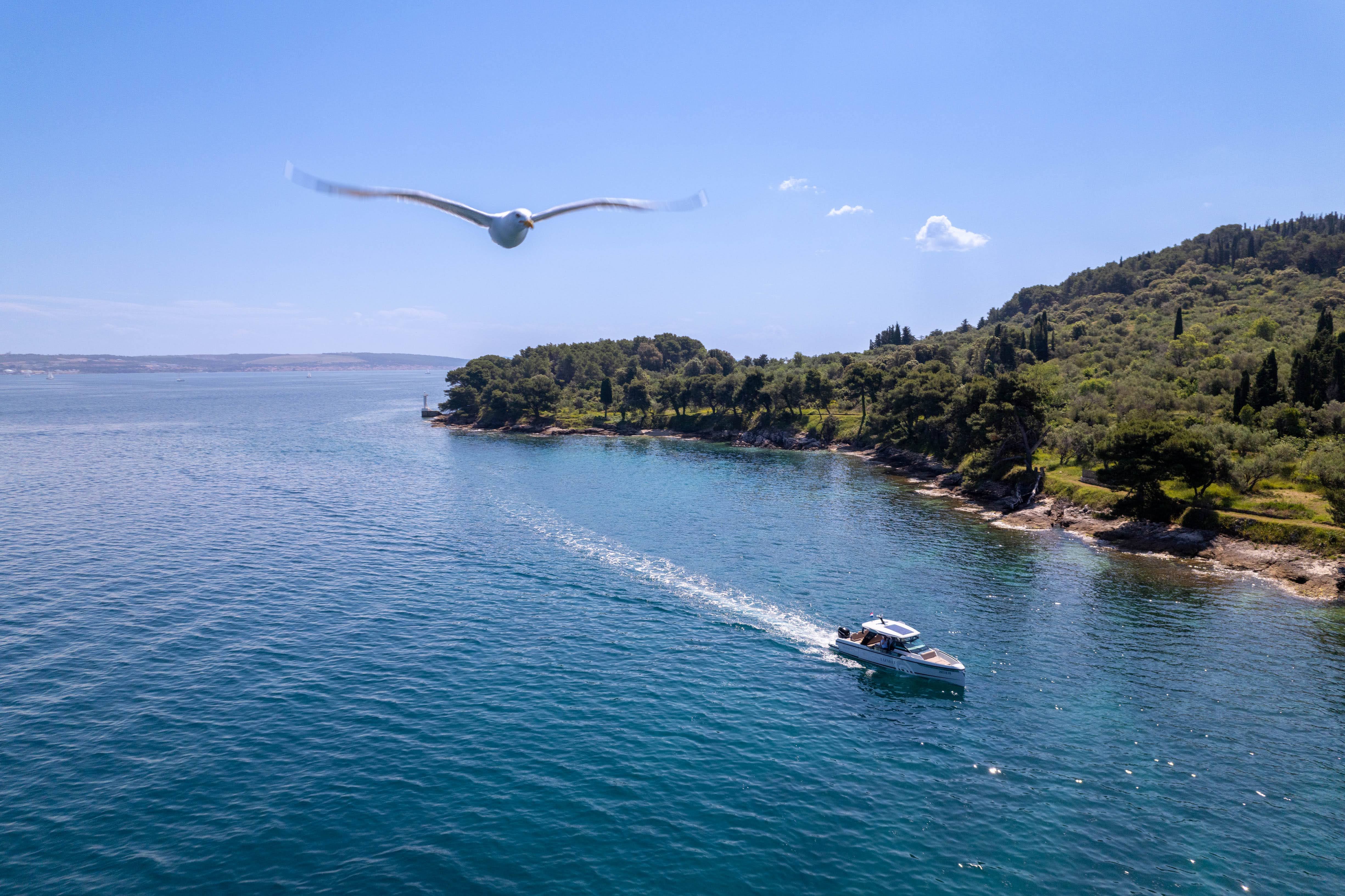 Restoran Lazaret na otoku Ošljaku, savršeno mjesto za bijeg od svakodnevice Restoran Lazaret na otoku Ošljaku, savršeno mjesto za bijeg od svakodnevice