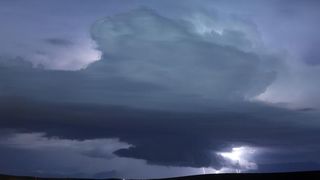 Zadarsko područje tijekom noći pogodilo je jako grmljavinsko nevrijeme, koje jse kasnije nastavilo obilno kišom u jutarnjim satima. Photo: Borna Filić/PIXSELL Zadarsko područje tijekom noći pogodilo je jako grmljavinsko nevrijeme, koje jse kasnije nastavilo obilno kišom u jutarnjim satima. Photo: Borna Filić/PIXSELL