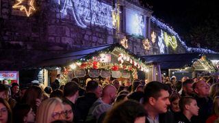 Mladen Grdović koncertom otvorio Advent u Zadru