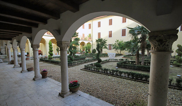 Gradonačelnik sa suradnicima u posjeti Benediktinskom samostanu