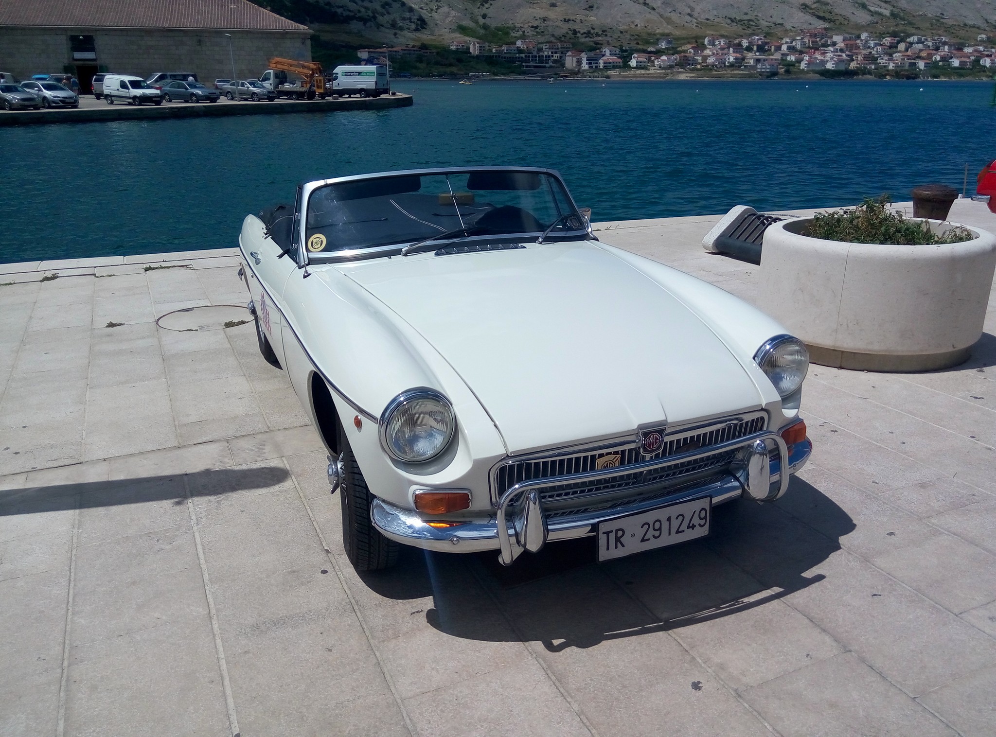 CROazia in MG karavana u Pagu CROazia in MG karavana u Pagu