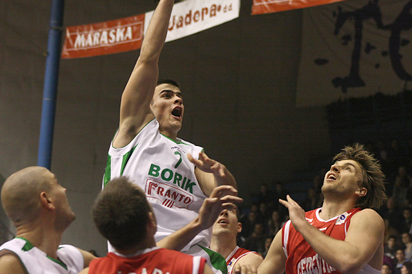 KK Borik Puntamika – KK  Cedevita 89-92