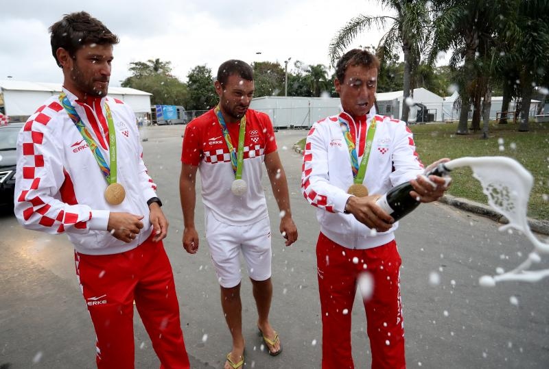 Rioe de Janeiro. Olimpijski prvaci u klasi 470, Šime Fantela i Igor Marenić. Photo. Igor Kralj/PIXSELL Rioe de Janeiro. Olimpijski prvaci u klasi 470, Šime Fantela i Igor Marenić. Photo. Igor Kralj/PIXSELL