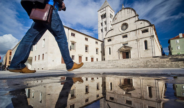 Nedjeljno popodne na Rivi, 15 travnja 2012. (foto:Saša Čuka)