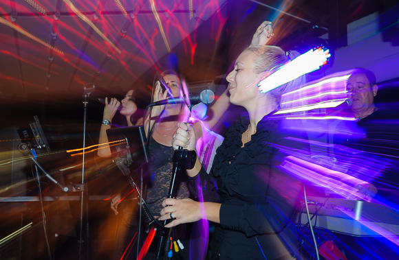 Toto i kraljice u Posh Pubu – foto Ivan Toman Toto i kraljice u Posh Pubu – foto Ivan Toman