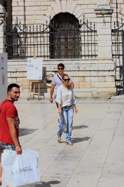 Skitnja gradom 30. kolovoza 2013. Foto: Roberto Lerga Skitnja gradom 30. kolovoza 2013. Foto: Roberto Lerga