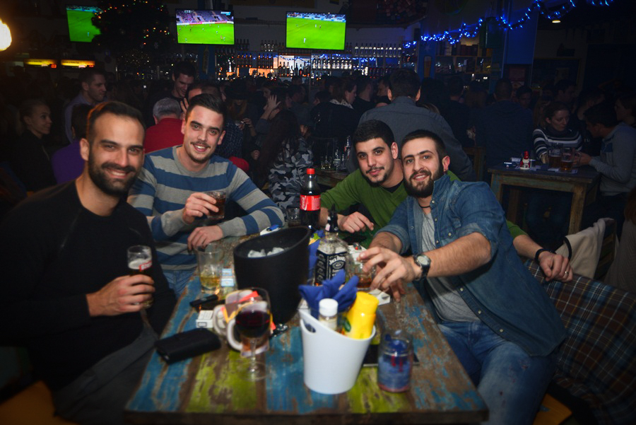 Ivan Šarić u Famous baru