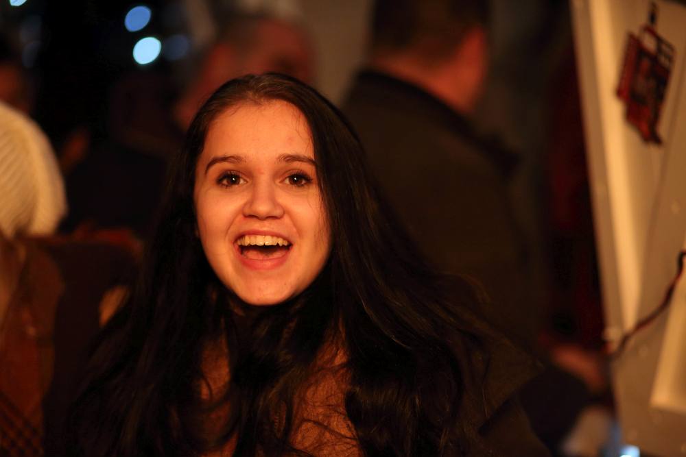 Advent na Viru: Crvena jabuka oduševila u “sniježnom” Viru Advent na Viru: Crvena jabuka oduševila u “sniježnom” Viru