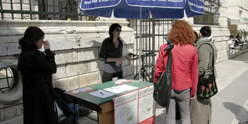 Peticija ‘NATO na referendum’ Peticija ‘NATO na referendum’