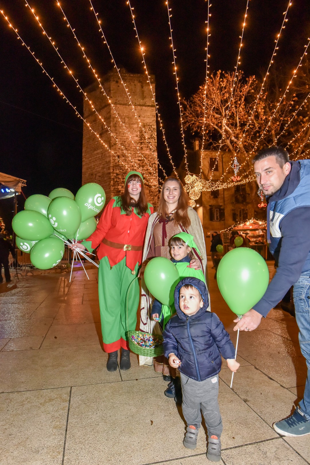 Mia Negovetić i klapa Munita oduševili na Adventu