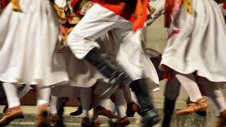 Nastup ansambla Lado ispred crkve sv. Marije ; foto Iva Perinčić Nastup ansambla Lado ispred crkve sv. Marije ; foto Iva Perinčić