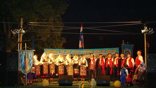 Ojkavicu tko želi pivati, u Lišane neka se navrati, foto: Mane Ledenko