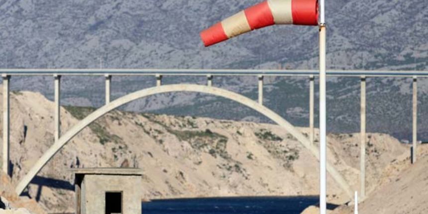 Bura, Maslenica, foto: news-tube.net