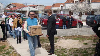 Humanitani uskrsni konvoj Zadar – Oklaj