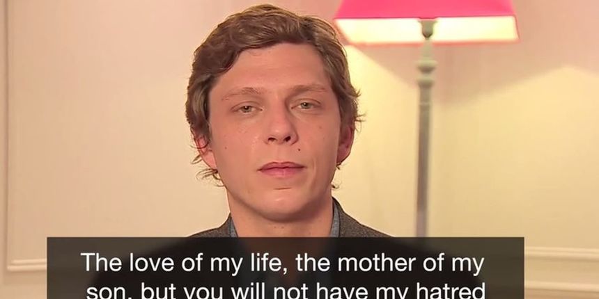 Udovac Antoine Leiris kojem su teroristi ubili suprugu Helene Udovac Antoine Leiris kojem su teroristi ubili suprugu Helene