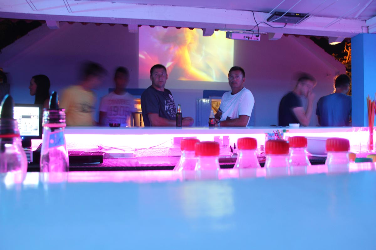 Noštromo bar Vir: Crazy flame night vol #3, foto: Iva Perinčić Noštromo bar Vir: Crazy flame night vol #3, foto: Iva Perinčić