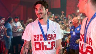 Zadrani na Forumu priredili spektakularan doček za svoje Vatrene Zadrani na Forumu priredili spektakularan doček za svoje Vatrene