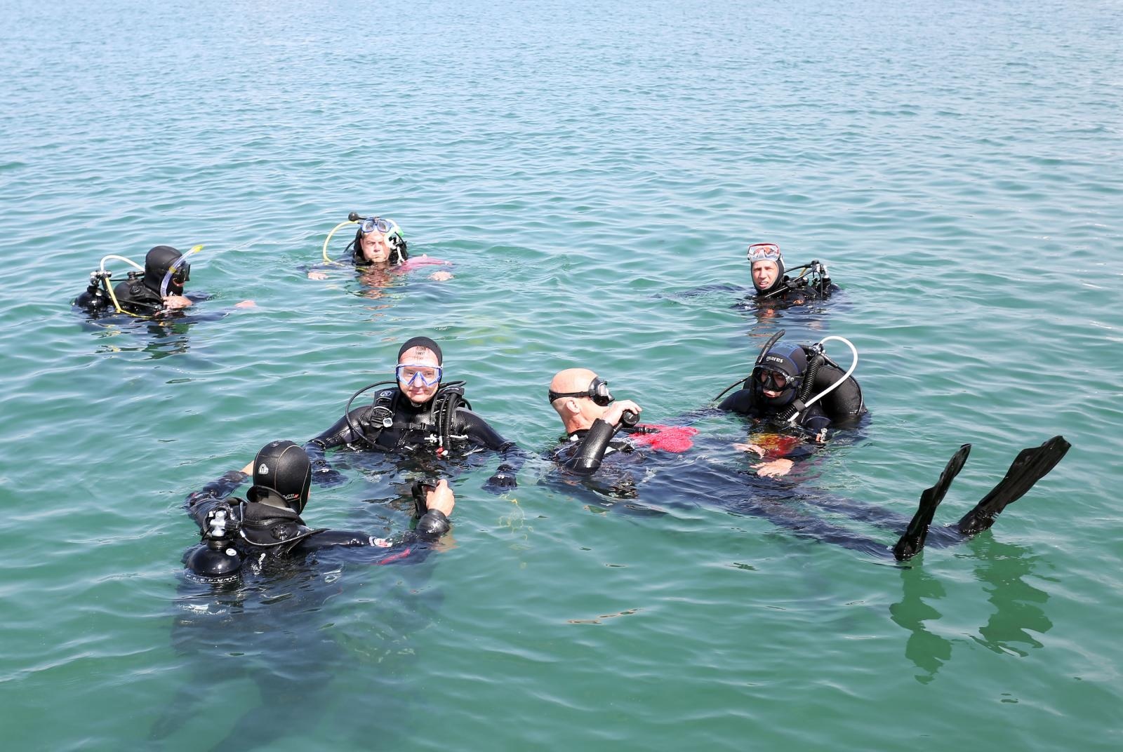 Šest veleposlanika čistilo morsko dno kod Murtera