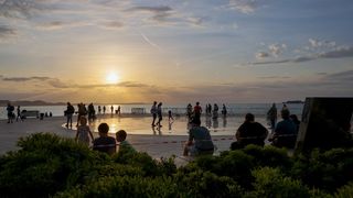 Zadar: Turisti uživaju u zalasku sunca