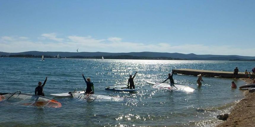 Surfanje, surferice Surfanje, surferice